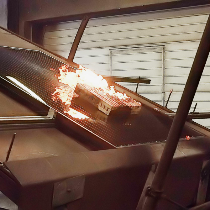 SOLARWATT panel fire test